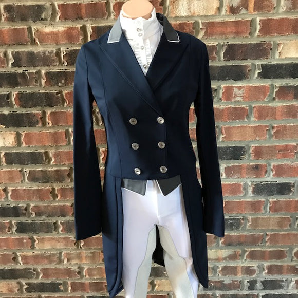 Animo Lageo Custom Tailcoat in Navy IT 42